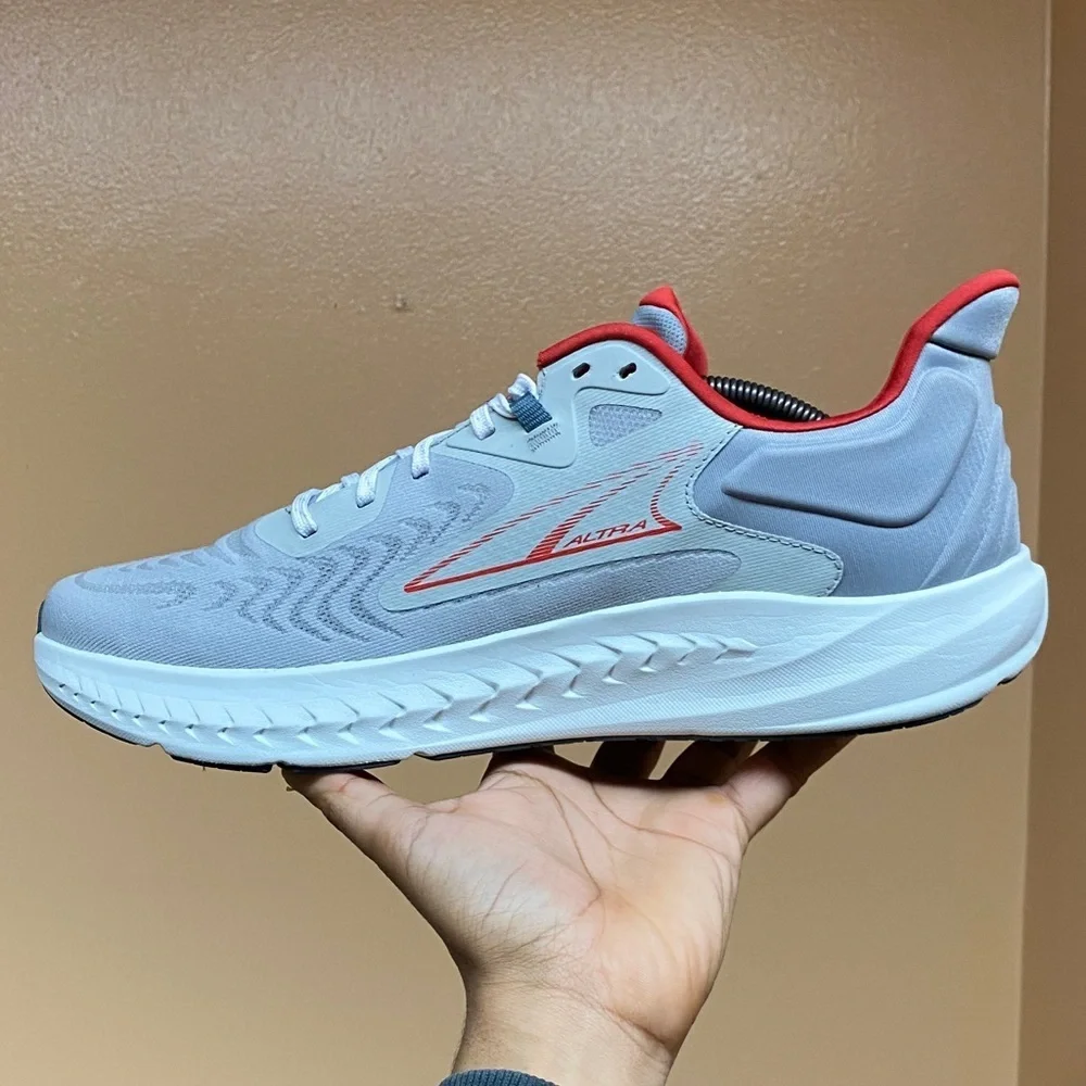 Altra Torin 7 “Light Gray Red White” Men’s Running Sneakers Size 12 Medium